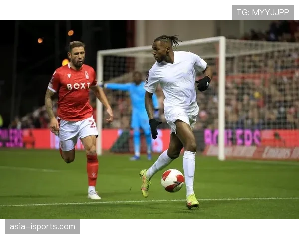 塔瓦雷斯比赛阅读与攻防转换表现分析